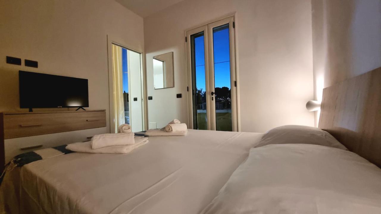 טורה ספקיה רוג'רי La Suite Di Poseidone מראה חיצוני תמונה
